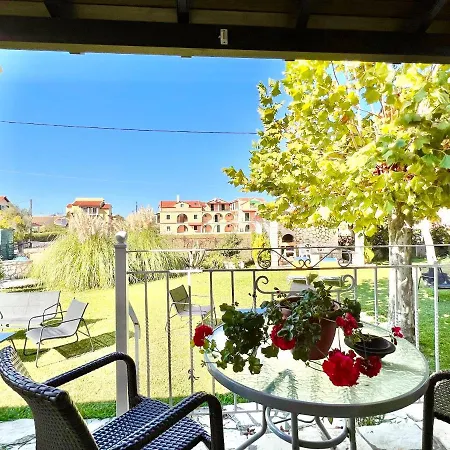 Apartament Asteraki House By Dadovillas