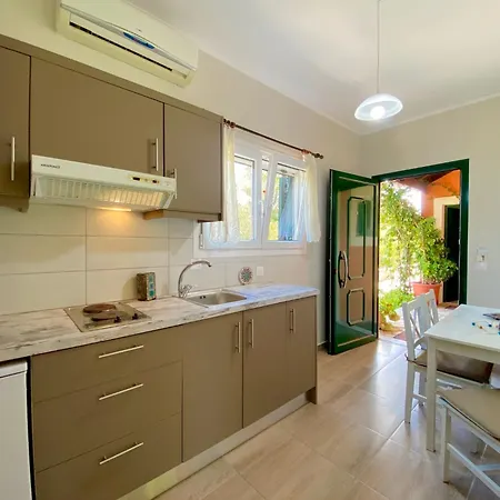 Asteraki House By Dadovillas Acharavi (Corfu)