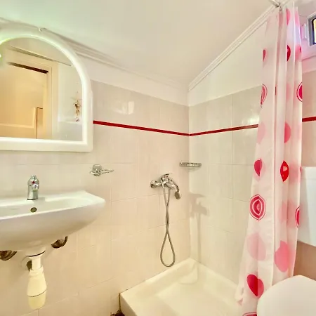 Apartment Asteraki House By Dadovillas
