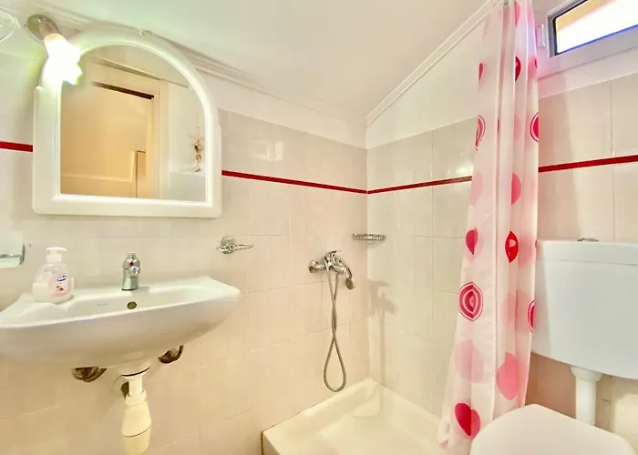Апартаменты Asteraki House By Dadovillas